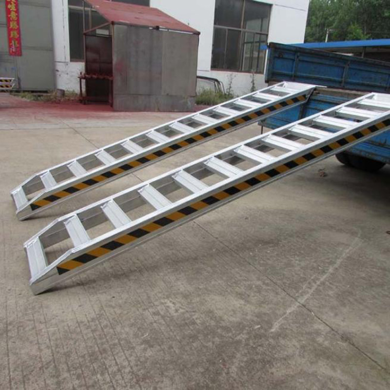 Ano ang function ng Aluminum Loading Ramp?